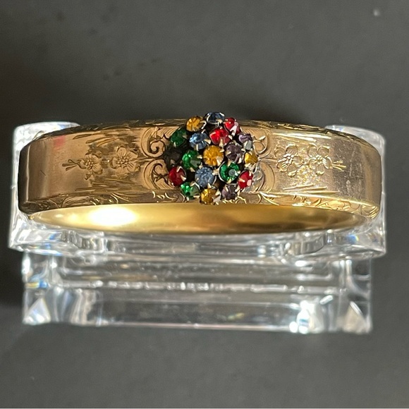 Vintage or Antique gold filled rhinestone engraved floal bangle.